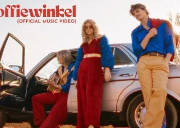 Koffiewinkel - Winter Hotel (Official Music Video)