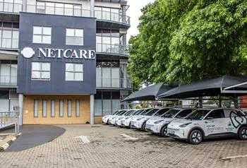 Netcare Diagnostics Geely E2 fleet under shade carports - Saffarazzi Netcare Diagnostics Geely E2 fleet under shade carports