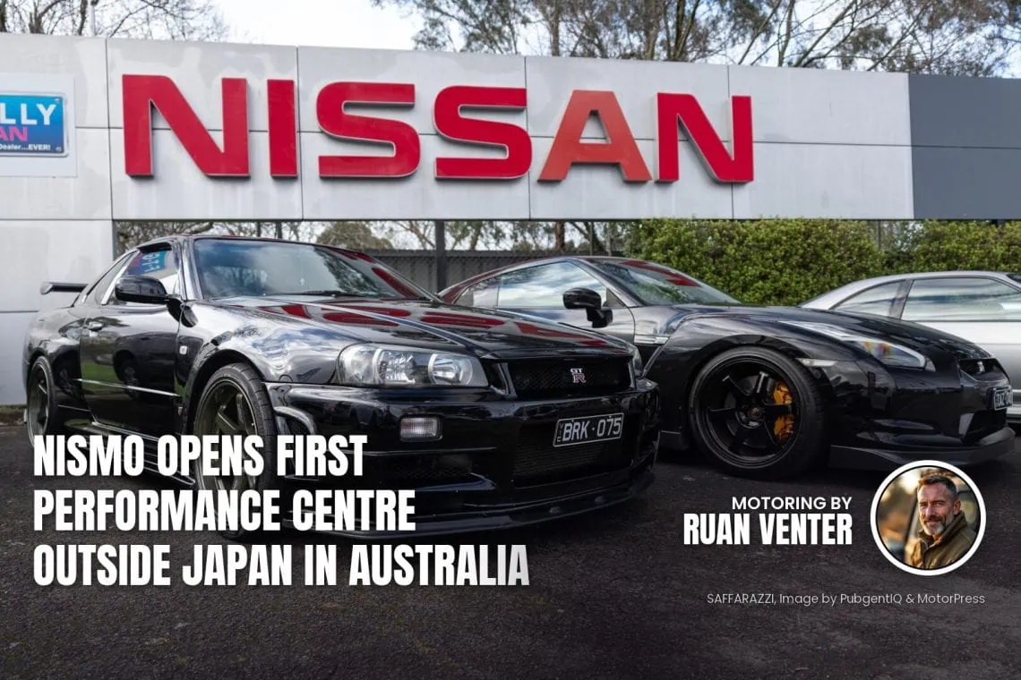 Nissan Skyline GT-R R34 and GT-R R35 at dealership