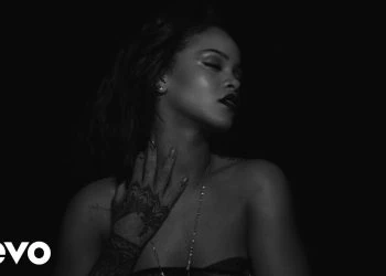Rihanna - Kiss It Better (Explicit)