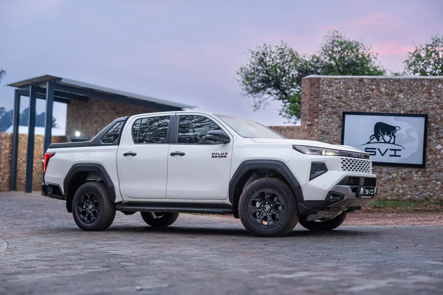 SVI Hilux armoured bakkie side profile from the right
