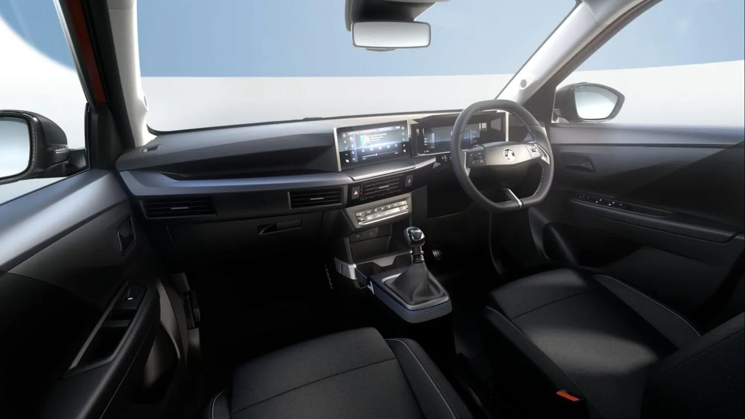 Vauxhall Frontera interior and dashboard with manual gearbox - Saffarazzi Vauxhall Frontera interior and dashboard with manual gearbox